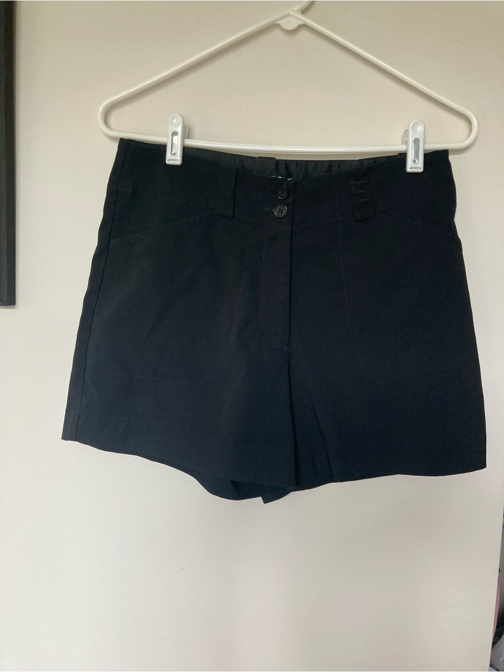 women’s Black Nike fit dry golf shorts size 4